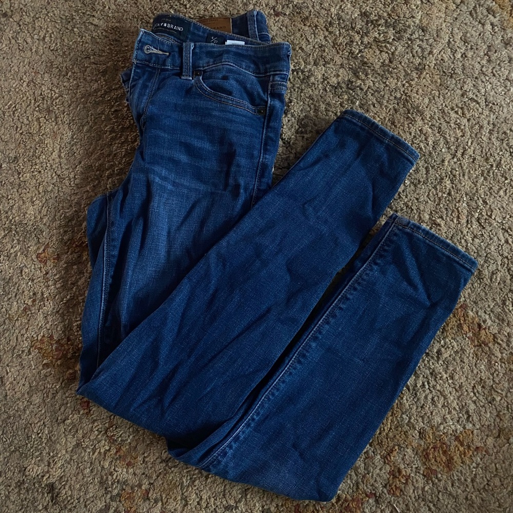 Lucky Brand Size 4/27 EUC